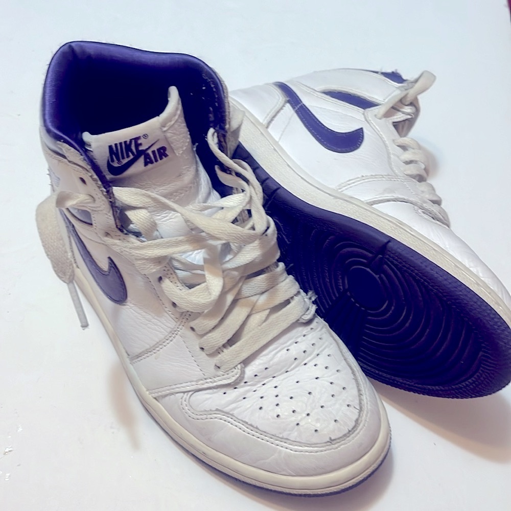 Air Jordan 1 High OG 'Court Purple Sz 6.5 Women - Picture 6 of 11
